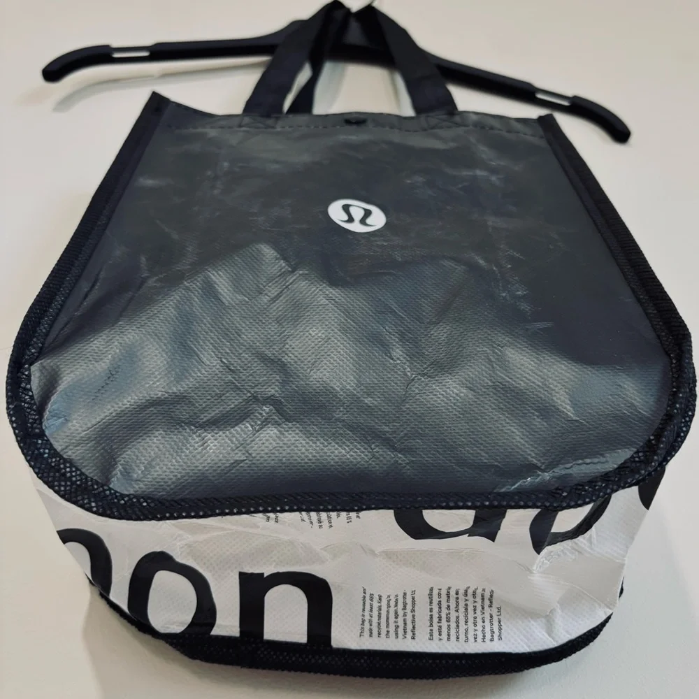 lululemon athletica Holiday Special Edition Small Reusable Tote Carryall Gym Bag